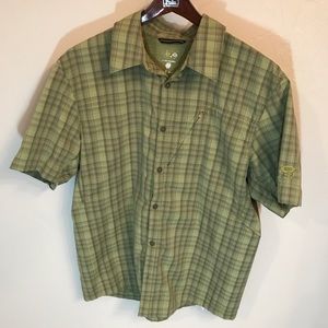 Mountain hardware Shirt